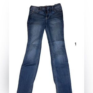 Hollister| Hollister Mid-Rise Super Skinny Super Stretch Jeans